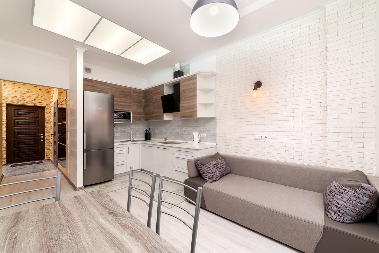 Apartment on Haharinske Plateau 5b Odessa Extérieur photo